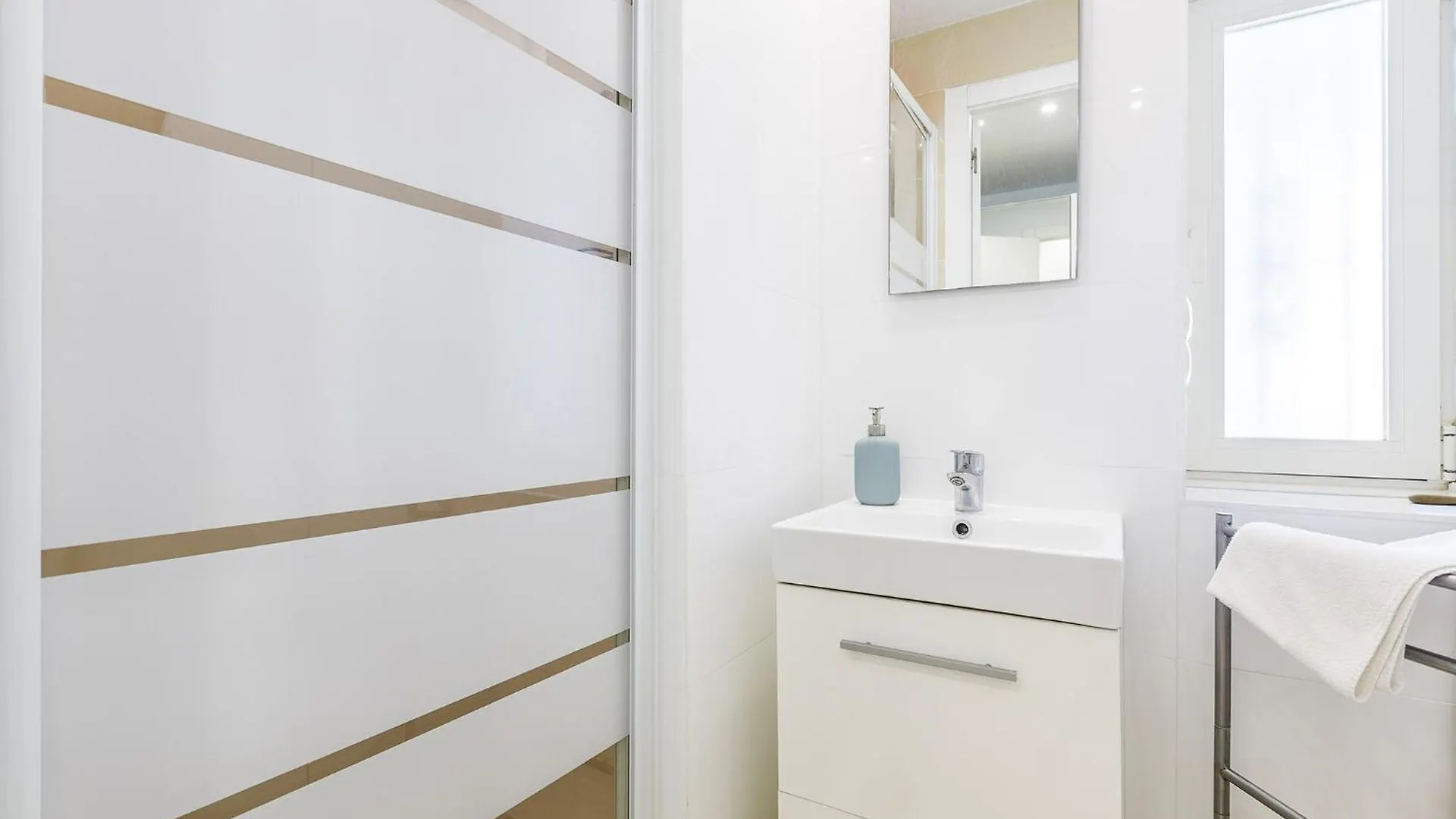 A&N Caleta De Velez Beach إسبانيا