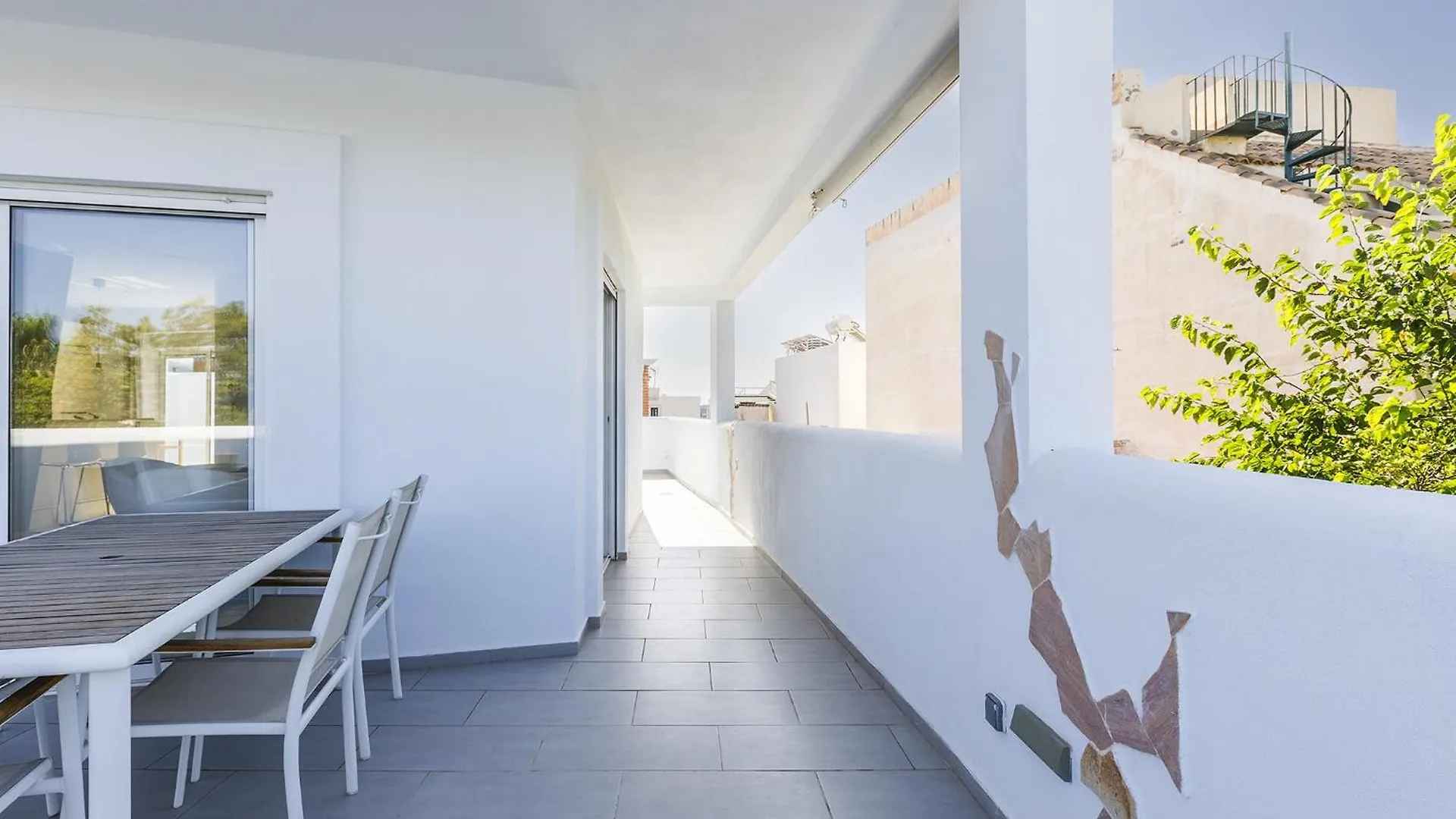 A&N Caleta De Velez Beach إسبانيا