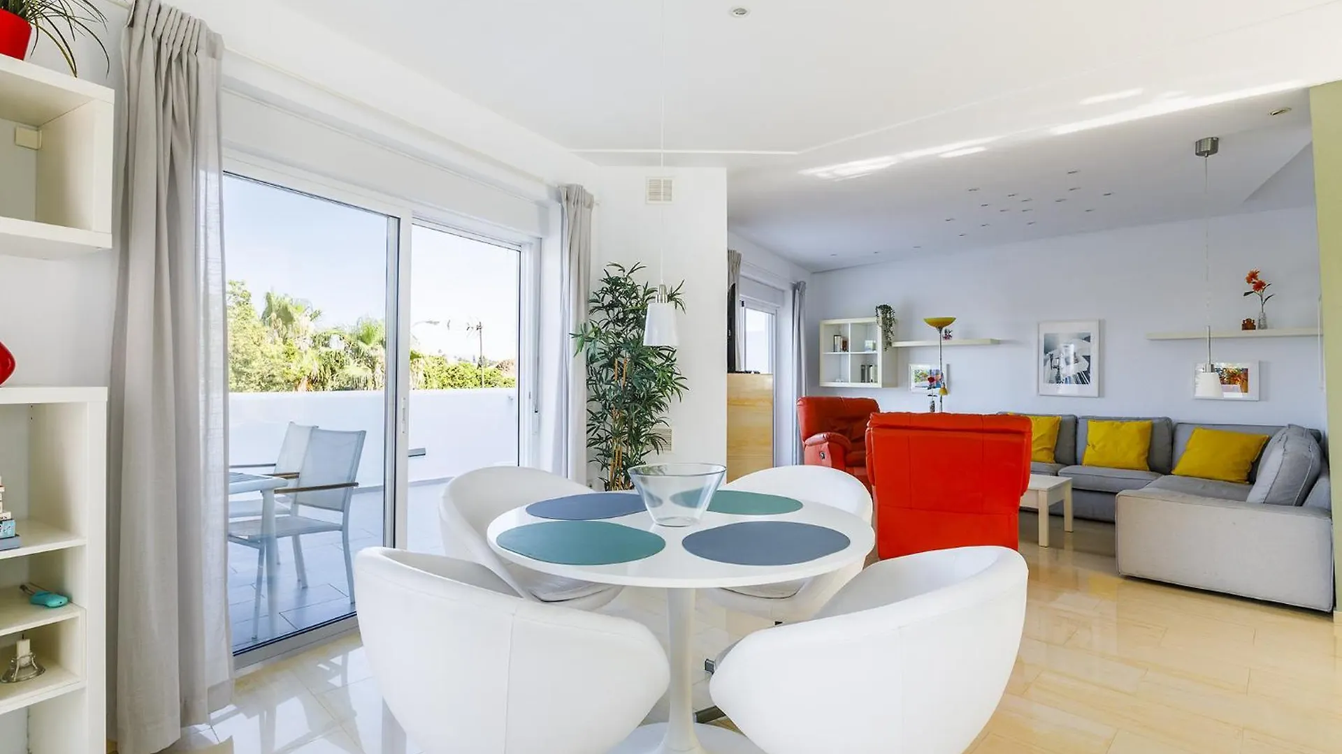 A&N Caleta De Velez Beach 0*,  إسبانيا